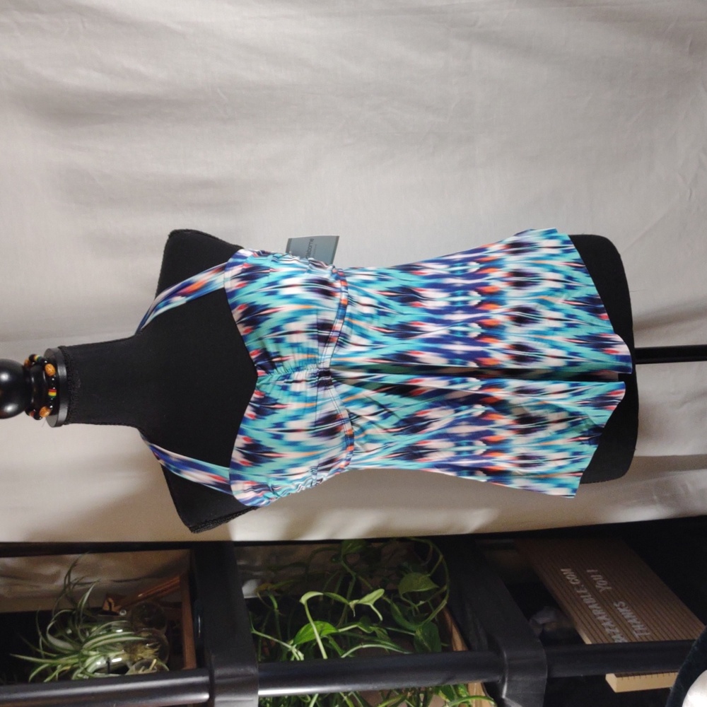 NWT Liz Claiborne Multicolor Tankini Bathing Suit Top - Size 10